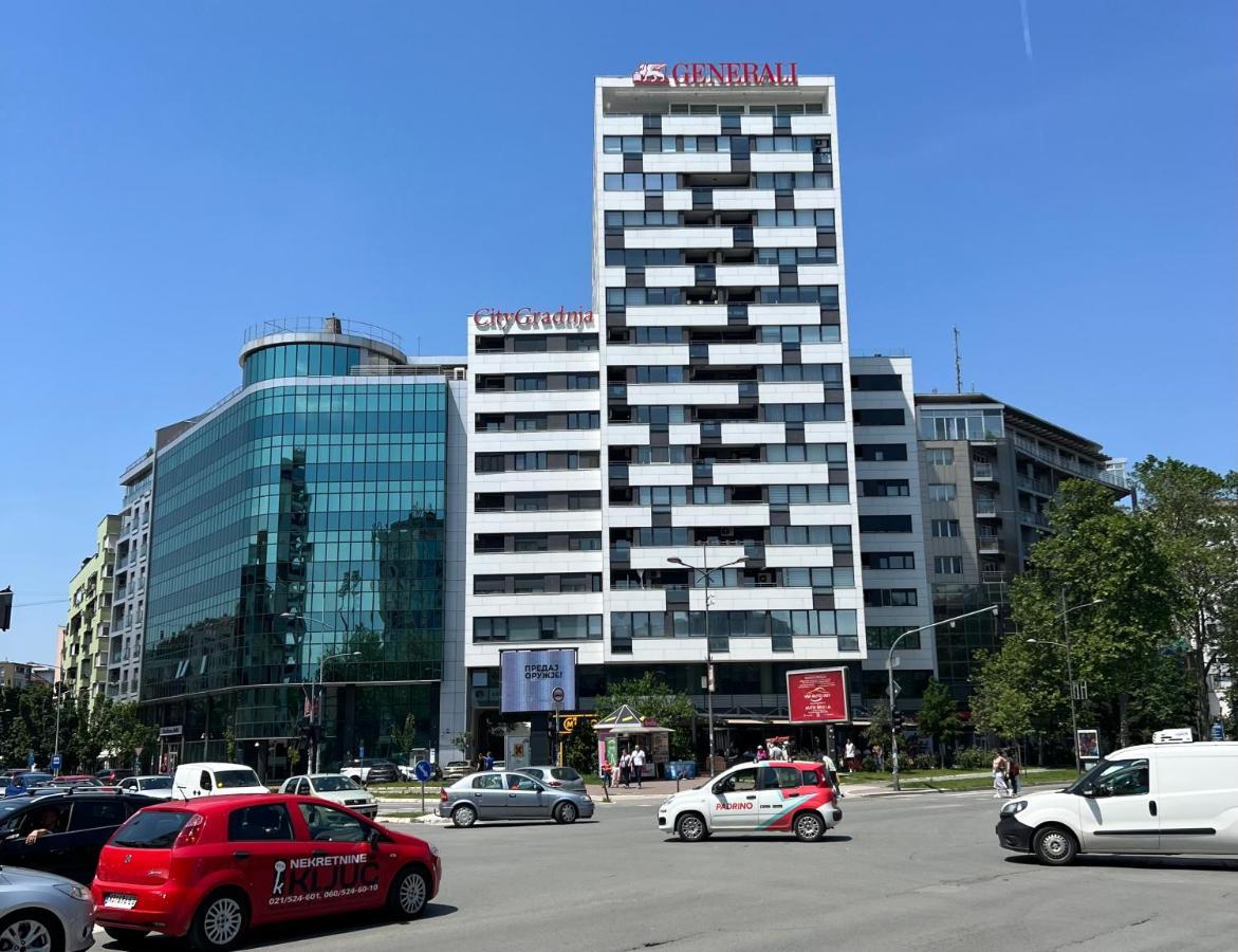 Prestige Lux Apartment Újvidék Kültér fotó